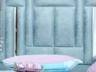 hornybarelylegalgirl