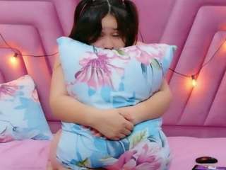 hornybarelylegalgirl