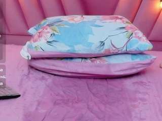 hornybarelylegalgirl