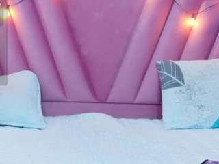 hornybarelylegalgirl