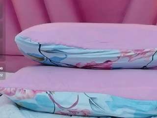 hornybarelylegalgirl