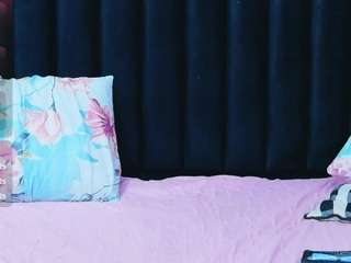 hornybarelylegalgirl