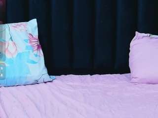 hornybarelylegalgirl