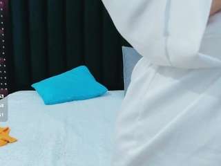 hornybarelylegalgirl