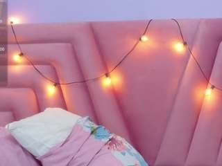 hornybarelylegalgirl