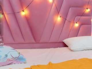 hornybarelylegalgirl