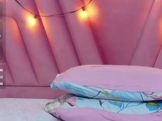 hornybarelylegalgirl