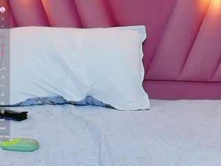 hornybarelylegalgirl