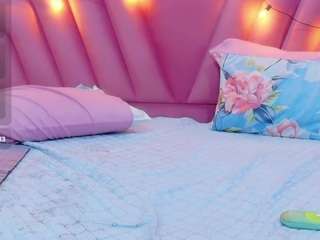 hornybarelylegalgirl