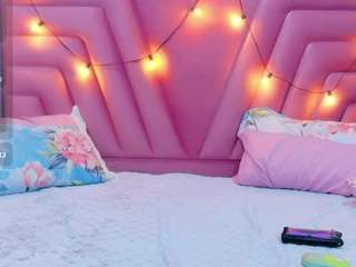 hornybarelylegalgirl