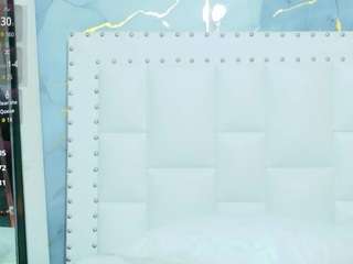 hornybarelylegalgirl webcam