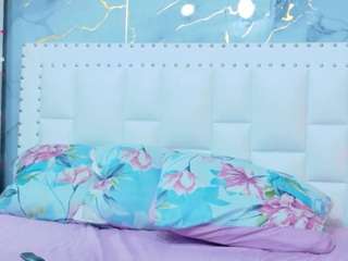 hornybarelylegalgirl webcam