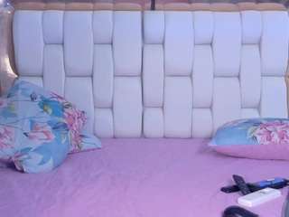 hornybarelylegalgirl