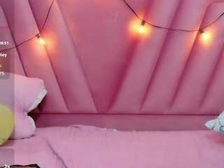 hornybarelylegalgirl Profile Image