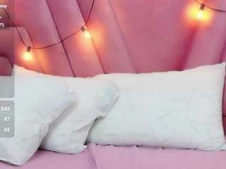 hornybarelylegalgirl