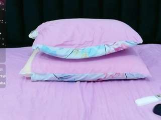 hornybarelylegalgirl