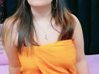 hornybarelylegalgirl's CamSoda show and profile