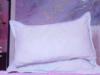 hornybarelylegalgirl