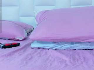 hornybarelylegalgirl