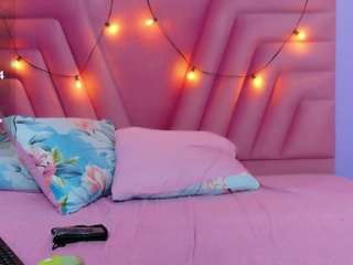 hornybarelylegalgirl