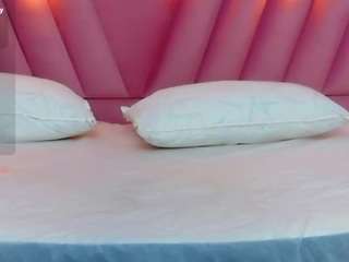 hornybarelylegalgirl