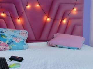 hornybarelylegalgirl