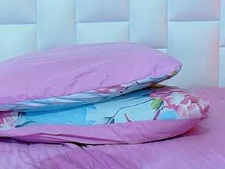 hornybarelylegalgirl