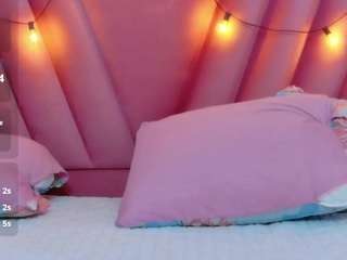 hornybarelylegalgirl