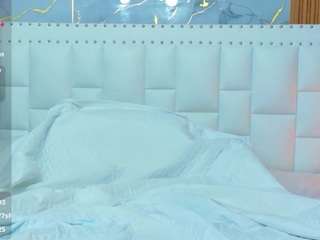 hornybarelylegalgirl