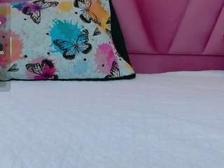 hornybarelylegalgirl
