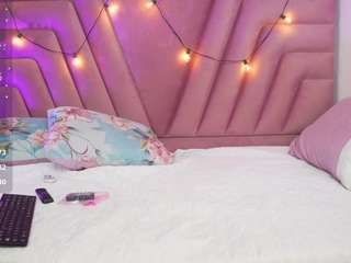hornybarelylegalgirl