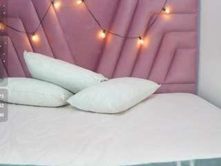 hornybarelylegalgirl