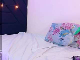 hornybarelylegalgirl