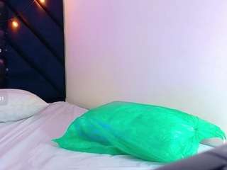 hornybarelylegalgirl