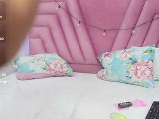 hornybarelylegalgirl