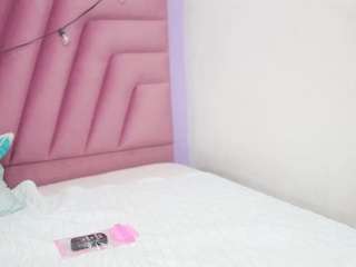 hornybarelylegalgirl