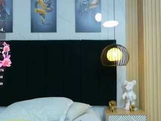 hornybarelylegalgirl