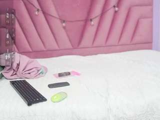 hornybarelylegalgirl