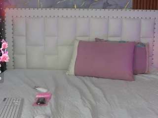 hornybarelylegalgirl live webcam show