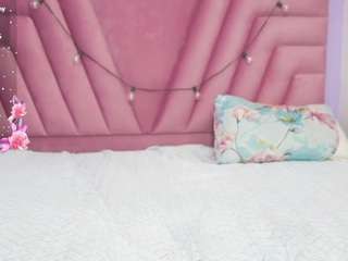 hornybarelylegalgirl live webcam show