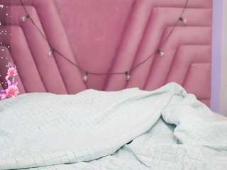 hornybarelylegalgirl