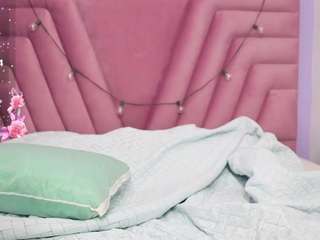 hornybarelylegalgirl live webcam show