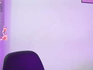 hornybarelylegalgirl