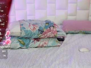 hornybarelylegalgirl