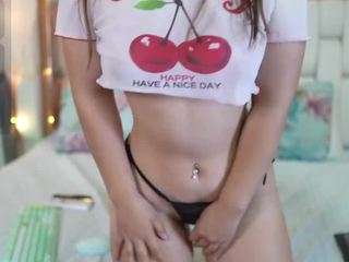 hornybarelylegalgirl