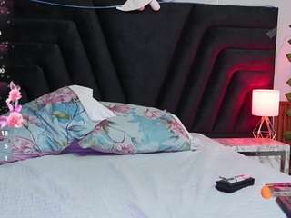 hornybarelylegalgirl