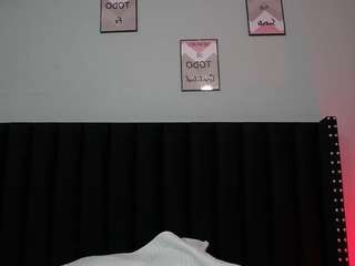 hornybarelylegalgirl