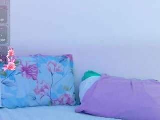 hornybarelylegalgirl