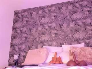 Live webcam model catagomez on Soda Cams