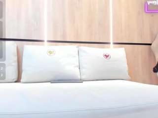  adela-chase chat room